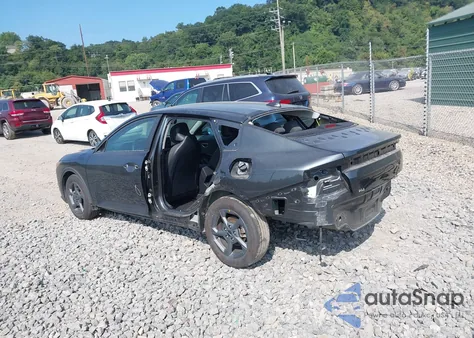 2025 Kia K4 Lxs z USA, uszkodzony, nr VIN 3KPFT4DE6SE023985